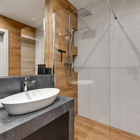 Przystan Letnica By Comfort Apartment